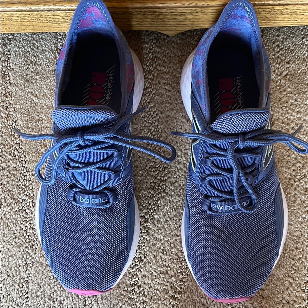 New Balance Blue Athletic Shoes Lightweight Breathable Design